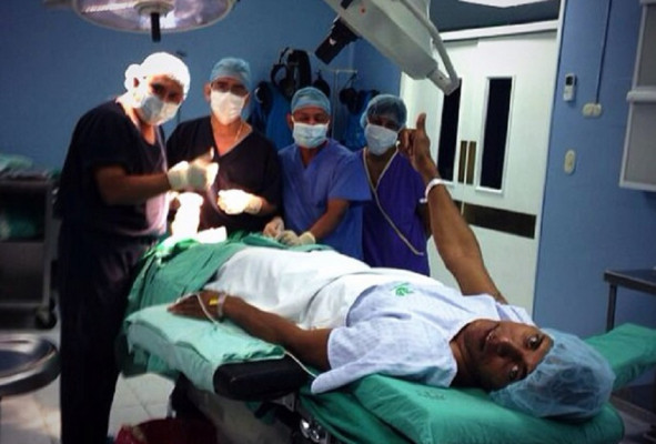 El delantero hondureño Carlo Costly se somete a operación