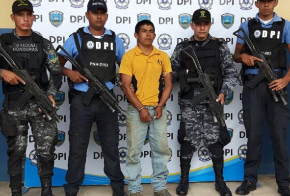 Arrestan a un agricultor por asesinato y lesiones