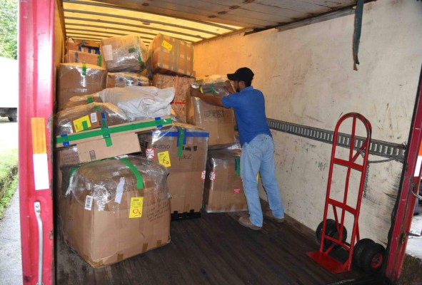 Atrasos en aduanas causan pérdidas a los encomendadores