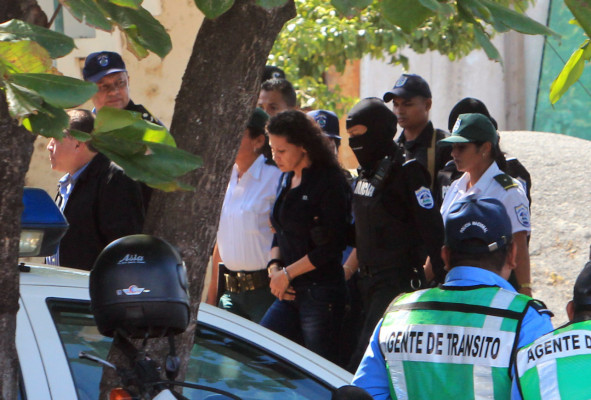 Entregan a México a los 18 falsos reporteros