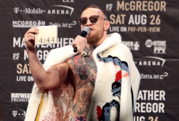 Conor McGregor fue noqueado en entrenamiento  