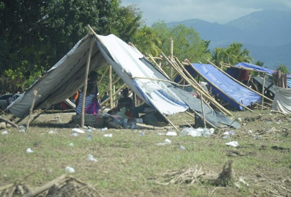 En la calle quedaron más de 2,000 habitantes de la colonia Guadalupe
