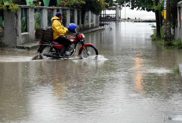 Dos muertos y más de 300 afectados por frente frío en Honduras