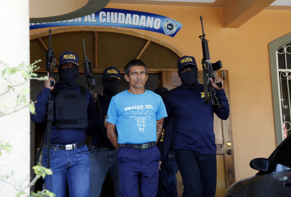 Cae taxista acusado de extorsión en La Ceiba