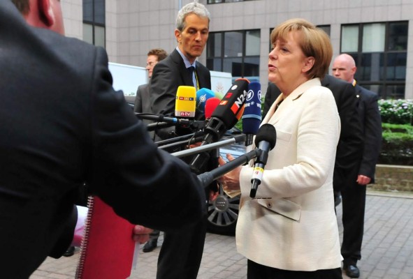 Líderes europeos se reúnen en cumbre para responder a la ola antieuropea