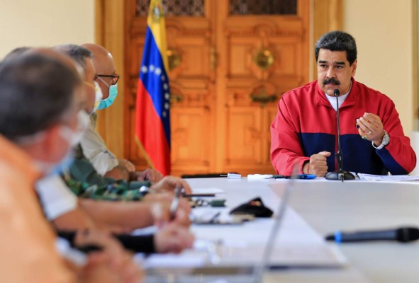 FACTCHECK: Según expertos, es ineficaz el antídoto recomendado por Maduro contra el coronavirus
