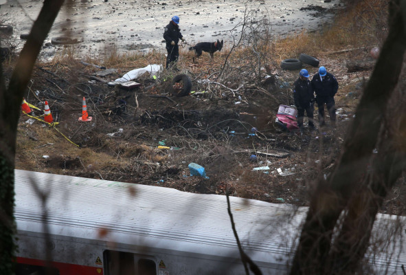 Tren accidentado en Nueva York iba a 132 km por hora