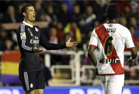 Cristiano, Kroos y James no estarán por sanción ante Eibar