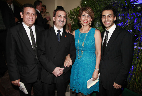 Toma de posesión Armando Calidonio