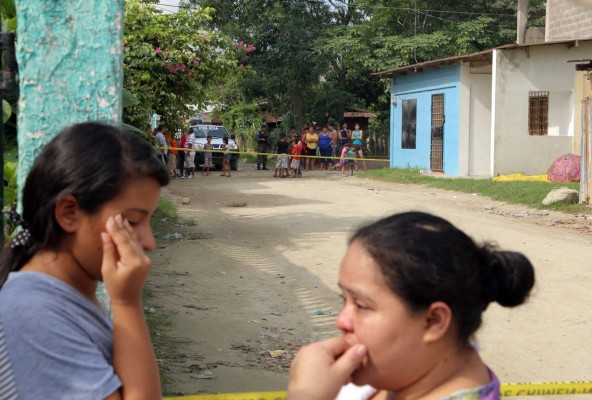 Técnico asesinado no se quería casar por no dejar sola a su madre