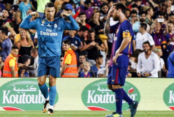 Real Madrid baila al Barcelona y pega primero en la Supercopa