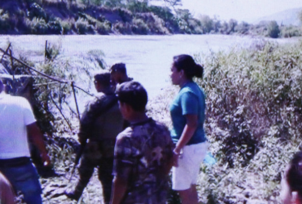 Rescatan cadáver tras 5 días flotando en río