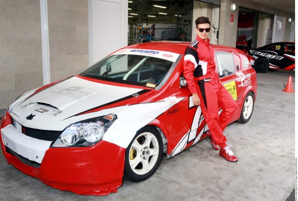 Vadhir Derbez anda 'entre correr y vivir”