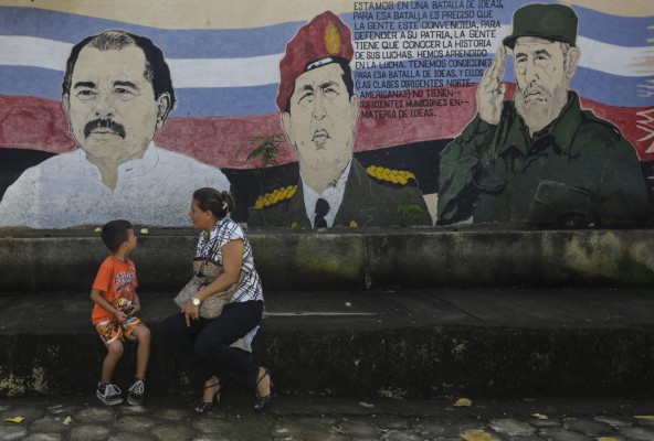 Ortega y Rosario Murillo se aferran al poder en Nicaragua