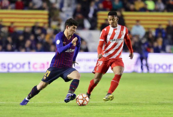 Girona y 'Choco' Lozano vencen al Barça y son campeones de Supercopa
