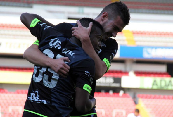 Júnior Lacayo abre el camino de un nuevo triunfo de las reservas del Santos