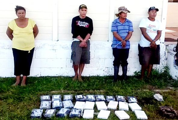 Una hondureña y 3 nicaragüenses a prisión por tráfico drogas