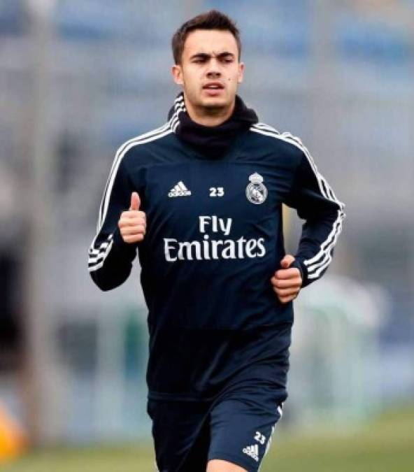 Sergio Reguilón: El lateral izquierdo de 22 años es otro de los que aparece en la lista de salidas del Real Madrid, según Diario Marca. El joven sería cedido a préstamo.