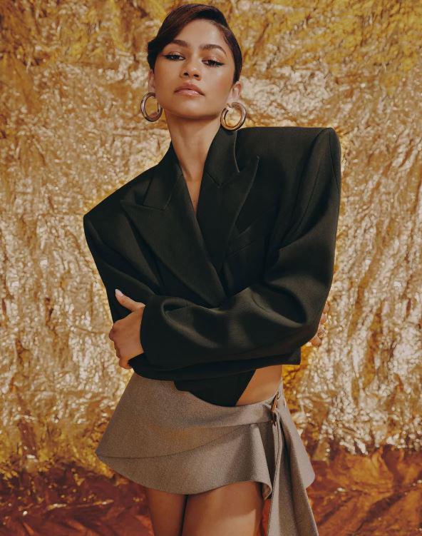 Zendaya, una de las jóvenes actrices alabada por su talento en la pantalla y su elegancia a la hora de vestir.