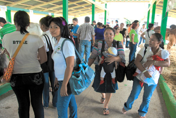 De fiesta por feria juniana en San Pedro Sula