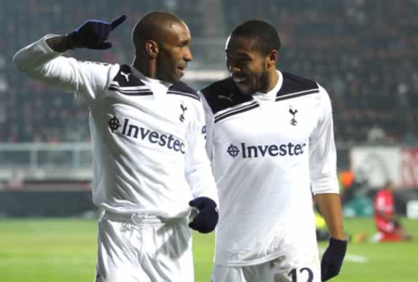 Tottenham acaba como líder con Wilson de titular