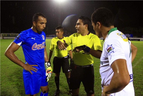 Donis Escober: 'Hay que olvidar estas derrotas rápidamente'