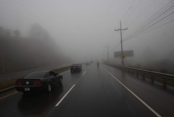 Más de 20 aldeas de La Ceiba incomunicadas por lluvias