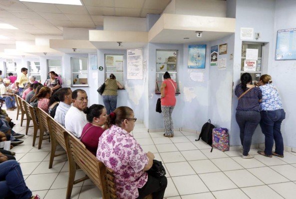 Nueva Ley del IHSS agilizará dispensación de medicinas