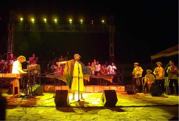 Entre ritos, misterios y música