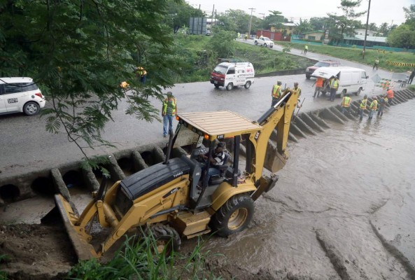 Piden a los sampedranos estar atentos a las alertas