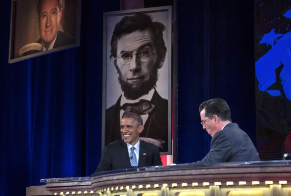 'Michelle se burla de mis orejas grandes', dice Obama