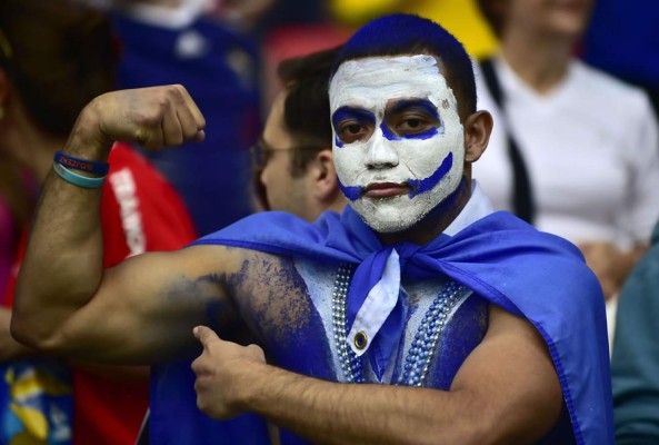 Hondureños y franceses vibran en Beira-Río