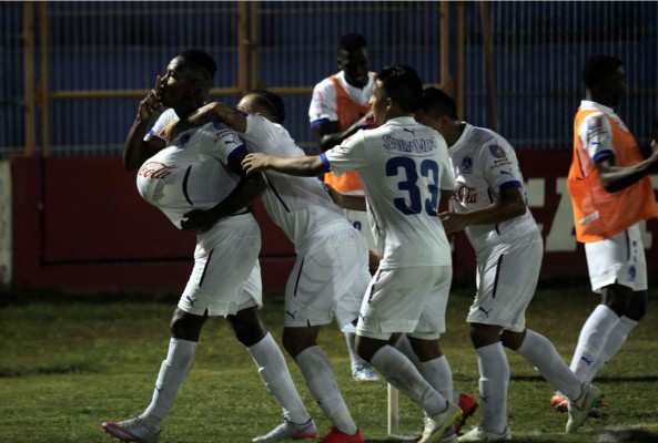 Olimpia vuelve a rugir fuera de casa