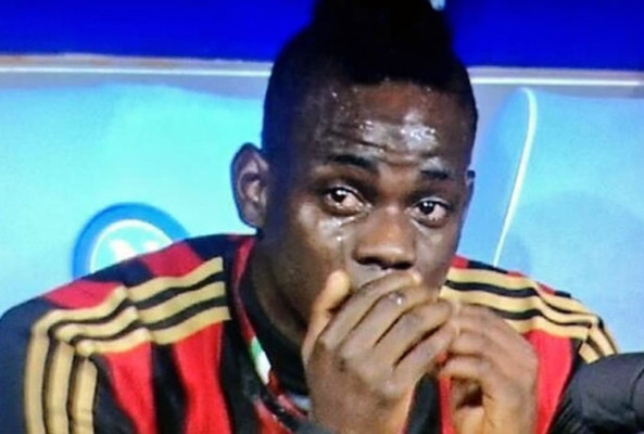Video: Balotelli llora en la derrota del Milan contra el Napoli