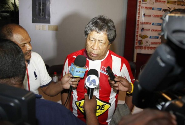 'Primitivo' Maradiaga, presentado como técnico del Vida