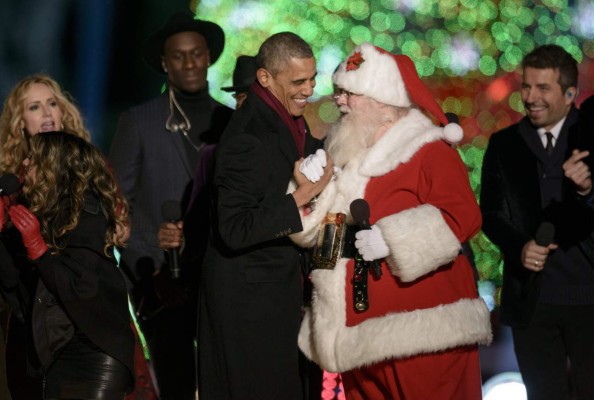 El mundo se ilumina por la Navidad