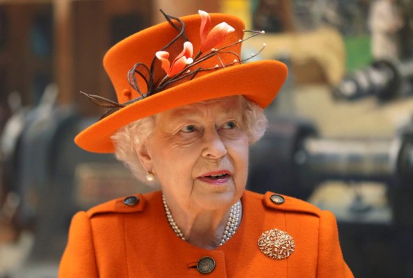 Isabel II hace su primer publicación en Instagram