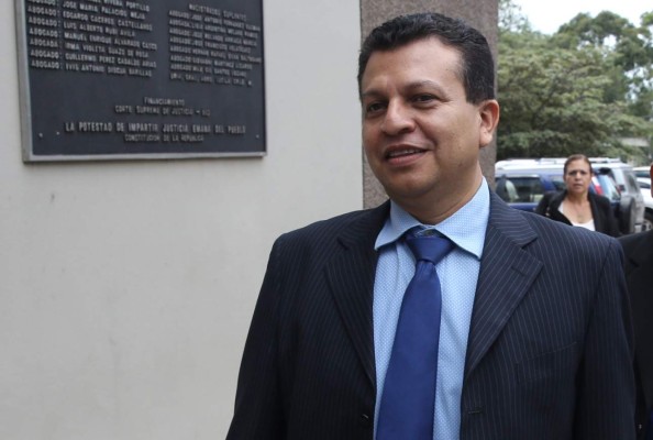 Teodoro Bonilla ya pasa sus días en el Segundo Batallón