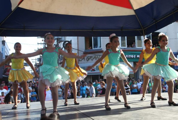 Sampedranos festejan el Día Mundial del Teatro