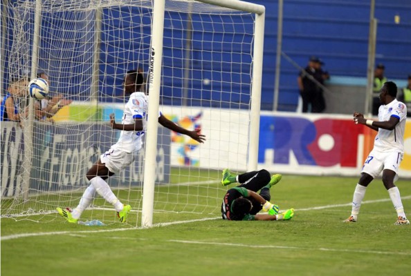 Olimpia propina una 'manita' al Platense y se sitúa en el liderato