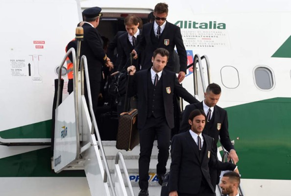 Holanda, Italia y otras selecciones ya están en Brasil