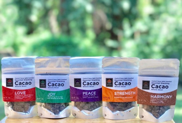 Cacao hondureño es procesado para elaborar botanas gurmé en EUA