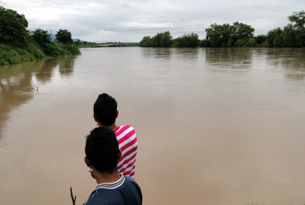 Proyectan dragado de ríos para reducir riesgo a llenas en el Valle de Sula