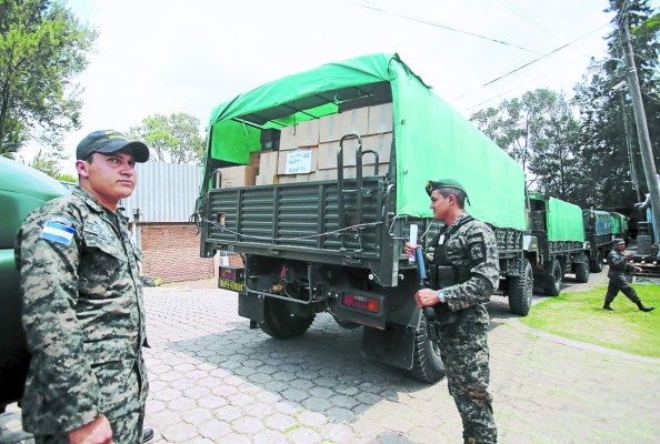 Entregan medicamentos a hospitales