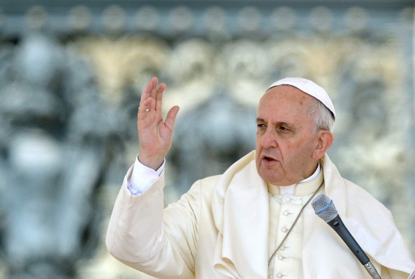 El papa Francisco casará a unas veinte parejas en el Vaticano