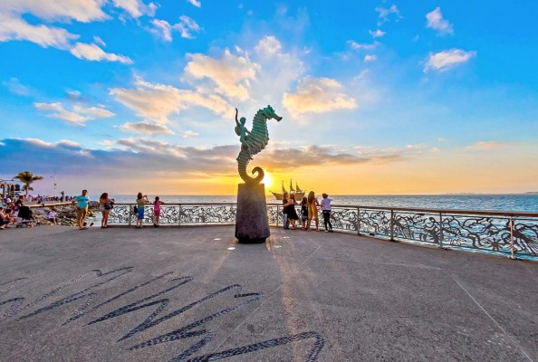 Puerto Vallarta, paraíso bañado por el Pacífico