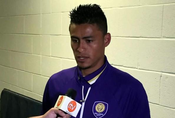 Darwin Cerén: 'Vamos en desventaja ante Honduras'