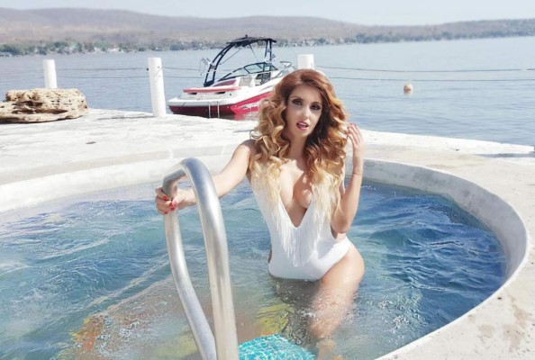 Las fotos más sexys de Andrea Escalona