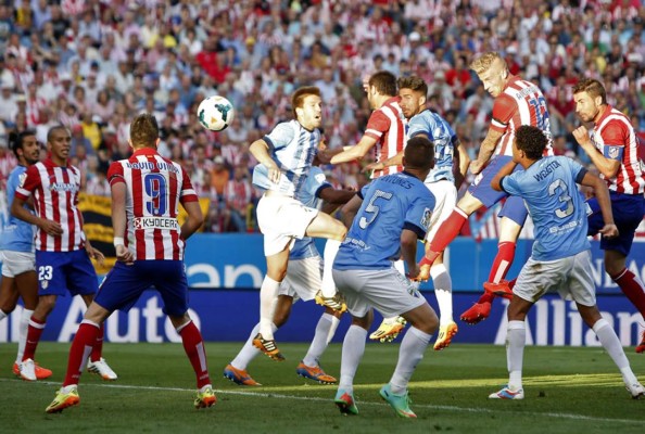 El Atlético desaprovecha una ocasión de oro para ganar la Liga