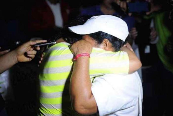 Hondureña encuentra a su hija en Veracruz 8 años después